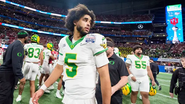Video thumbnail for Oregon vs. Boise State: Can the Underdog Surprise Again?
