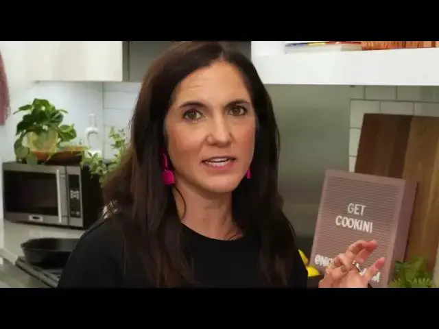 'Video thumbnail for How to Make The Best Damn Chili ¦ Get Cookin' ¦ Allrecipes com 720p 30fps'