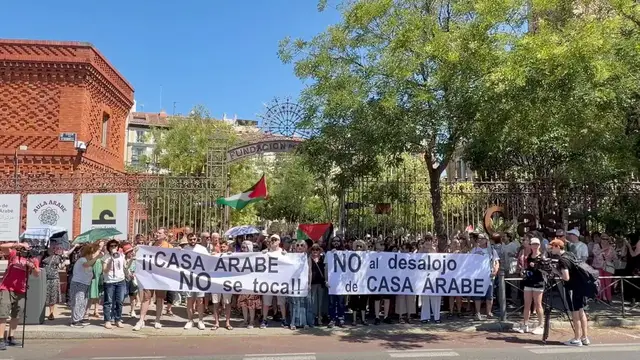 Video thumbnail for Spain: 20260704_Madrid evicts Casa Árabe_ h199_001.