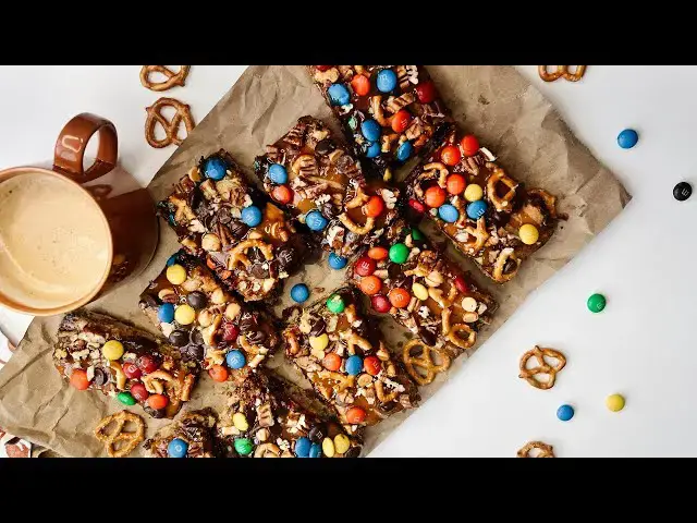 Video thumbnail for Dump Bars | Easier Eats