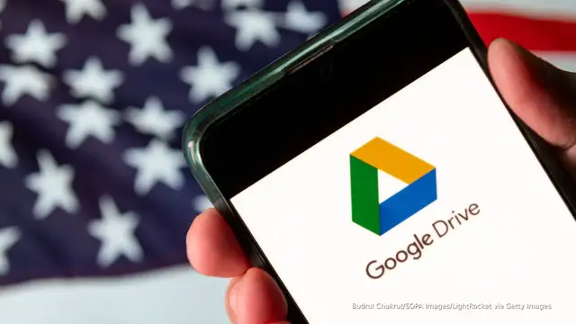 Video thumbnail for Sensitive docs including WH floor plans shared with thousands: Report