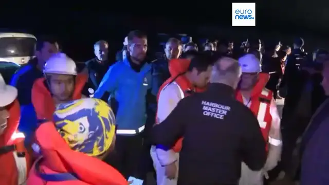 Video thumbnail for Latest news bulletin | November 30th, 2025 – Midday