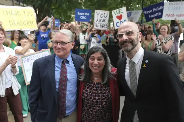 'Video thumbnail for CDC directors resign: Trio quits in protest of new vaccine policies'