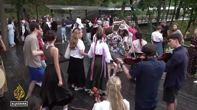 Video thumbnail for Ukraine's cultural revival: Folk dance offers some people an escape from the war
