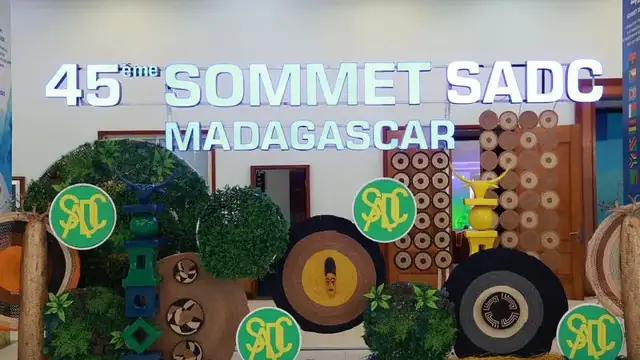 'Video thumbnail for SADC leaders vow to expand manufacturing, trade at Madagascar summit'