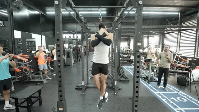 Video thumbnail for Most 360 spins hanging by the teeth in 30 seconds  65 by Yazan Ghaiyath Saleh