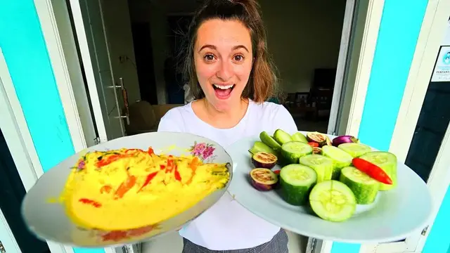 'Video thumbnail for Homemade Indonesian Food - AMAZING BETAWI FOOD + SOTO BETAWI in Jakarta! Indonesian Street Food'