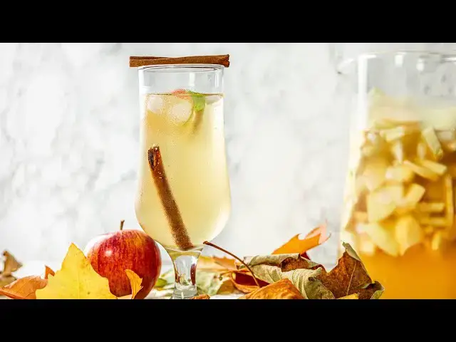 Video thumbnail for Cider Punch | Easier Eats