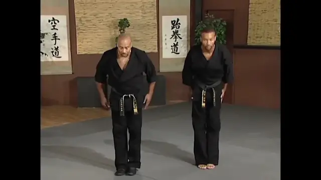 Video thumbnail for blackbelt_magazine: Advanced Knife Disarming Techniques with Alonzo Cheatham
