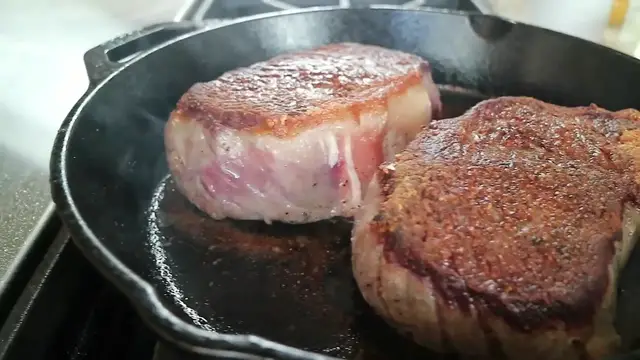 'Video thumbnail for HOW TO COOK NEW YORK STRIP STEAK in Cast Iron with HORSERADISH CREAM SAUCE (720p 30fps)'