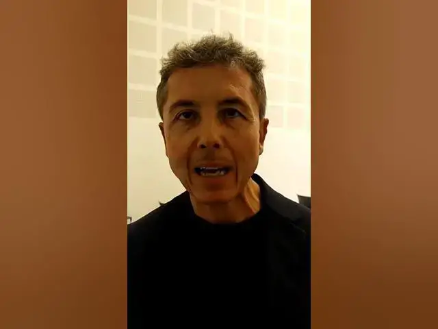 'Video thumbnail for Lo psicologo Luca Pisano avverte i genitori di controllare ciò che i figli guardano nei media.'