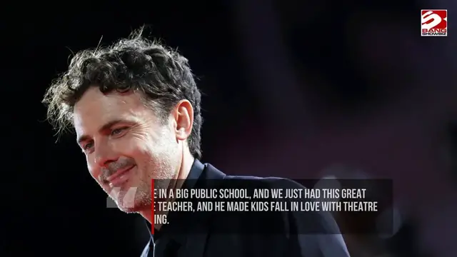 Video thumbnail for Casey Affleck knew ‘showoff’ Matt Damon would become a superstar.
