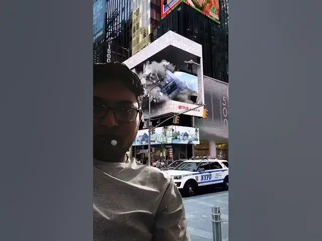 'Video thumbnail for travel newyorksquare vlog timessquare cat timessquaremall travelvlog timesquaremall'