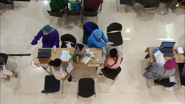 Video thumbnail for Bali Indonesia, massive Vaccination Multiple