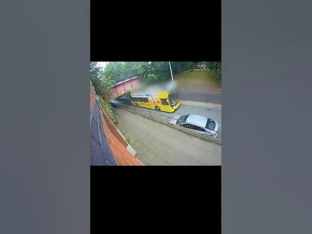 'Video thumbnail for Double-Decker Crash in UK: 20 Injured'