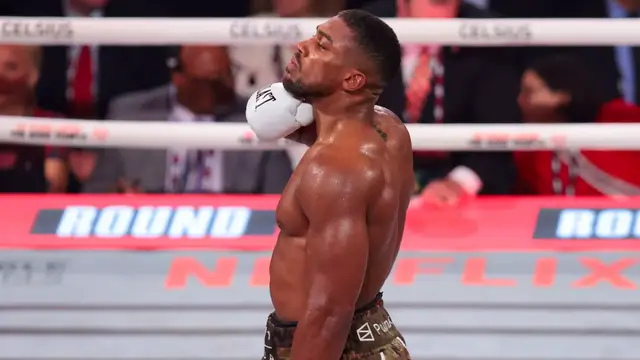 Video thumbnail for Joshua vs. Fury: Boxing's Biggest British Showdown