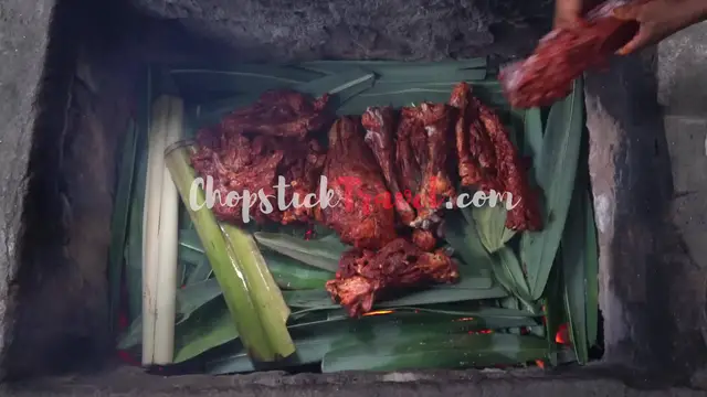 'Video thumbnail for Real Mexican BBQ "Barbacoa" - 100kg FULL COW Barbecue in Oaxaca Village! *VEGANS BEWARE*'