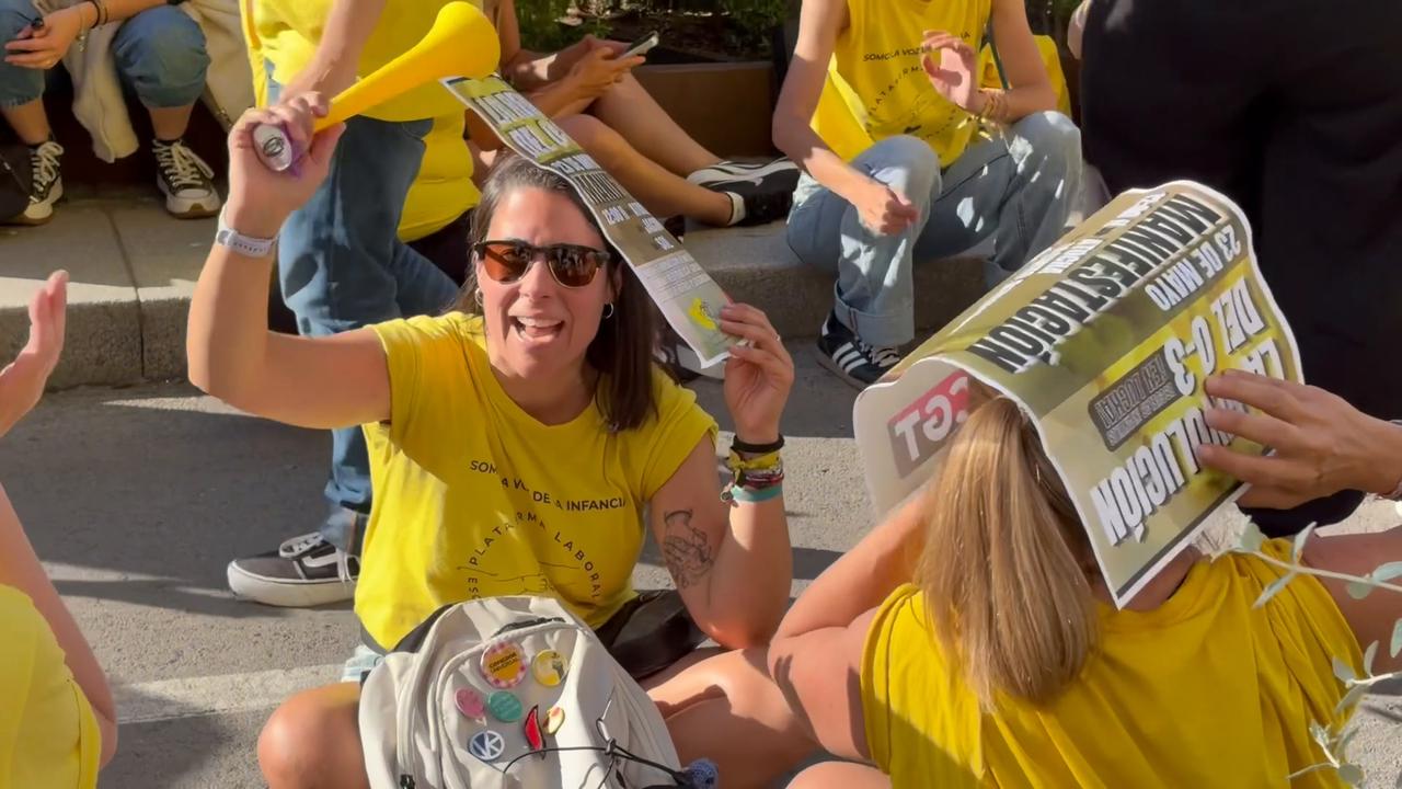 Video thumbnail for Spain: Early Childhood Education Protest in Madrid.
