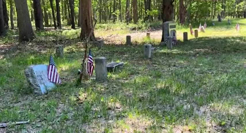 Video thumbnail for Woman fights to have remains of strangers removed from family cemetery
