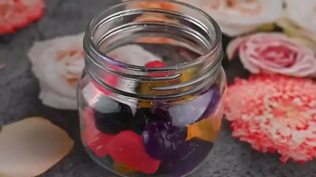 Video thumbnail for Halloween Chocolate Candy Molds