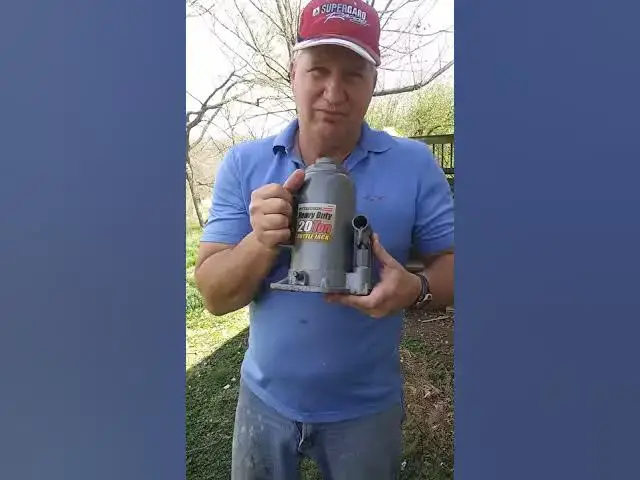Video thumbnail for 20 Ton Hydraulic Jack #shorts For Releveling Mobile Home