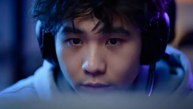 Video thumbnail for Minecraft Adventures