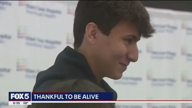Video thumbnail for Long Island teen saved after collapsing during basketball tryouts