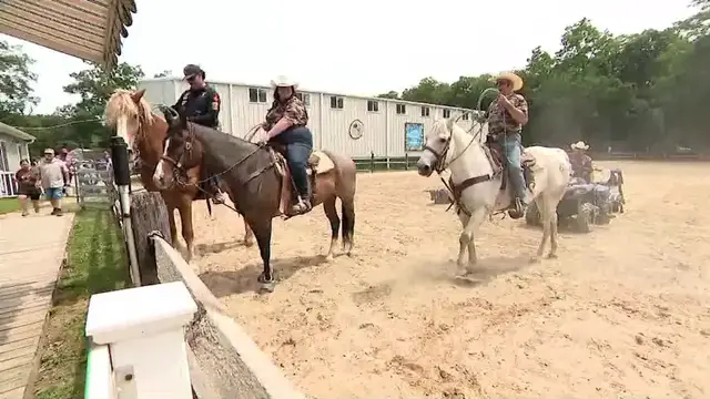 Video thumbnail for Pal-O-Mine Equestrian hosts ‘The Mane Event’ to celebrate Year of the Horse
