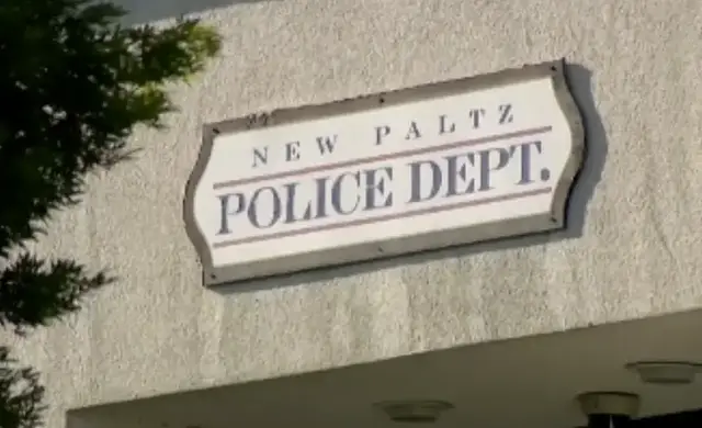 Video thumbnail for Surveillance video helps New Paltz police identify suspect in credit card fraud case
