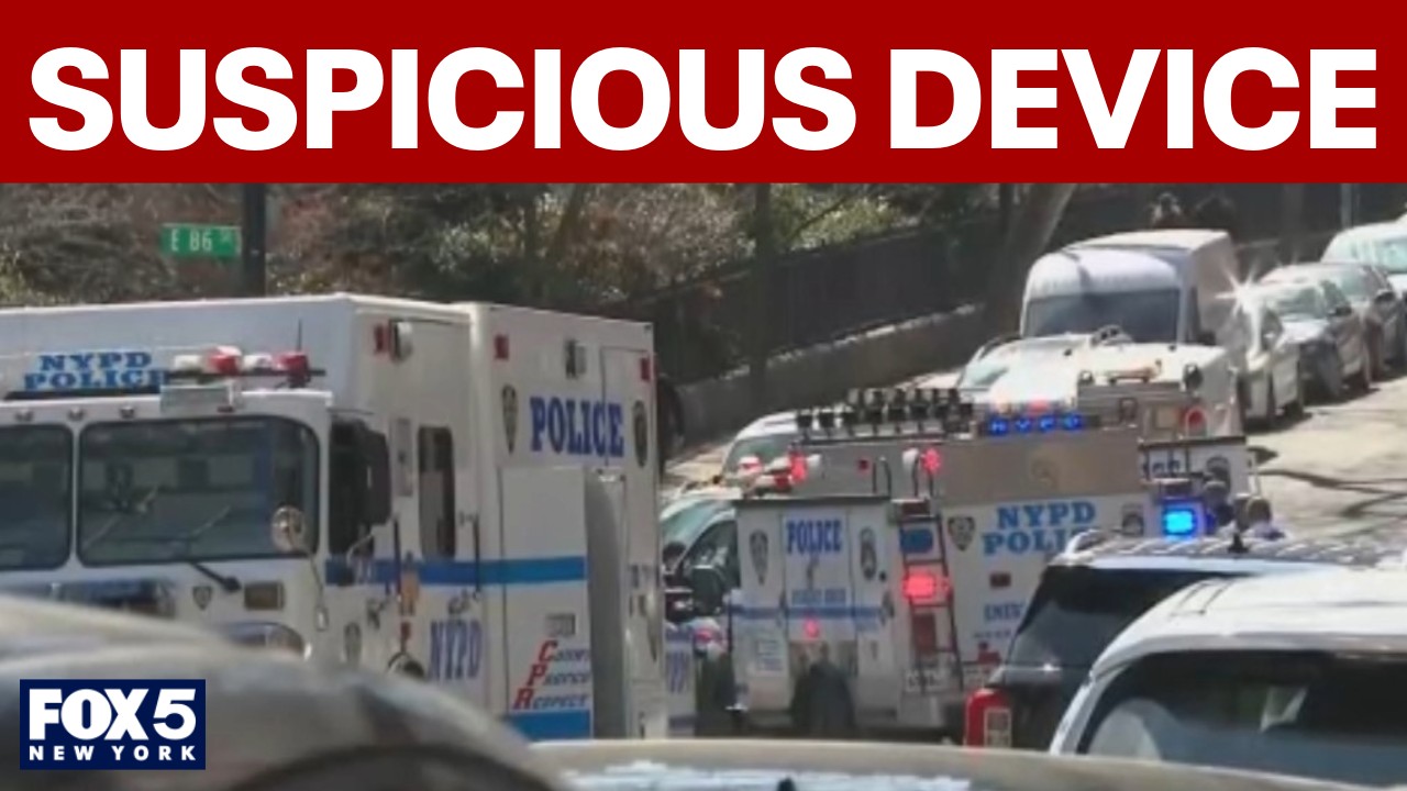 Video thumbnail for Police investigate suspicious device near Gracie Mansion