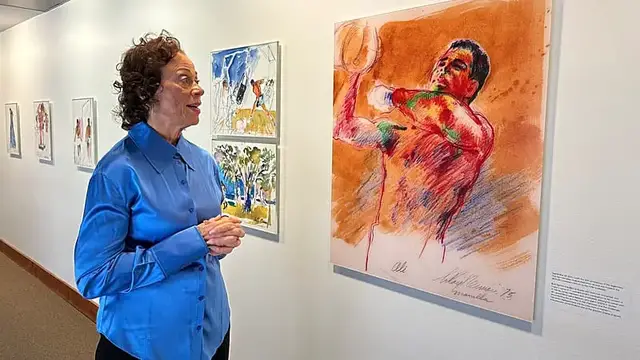 Video thumbnail for Legendary boxer Muhammad Ali to be honoured with US postage stamp