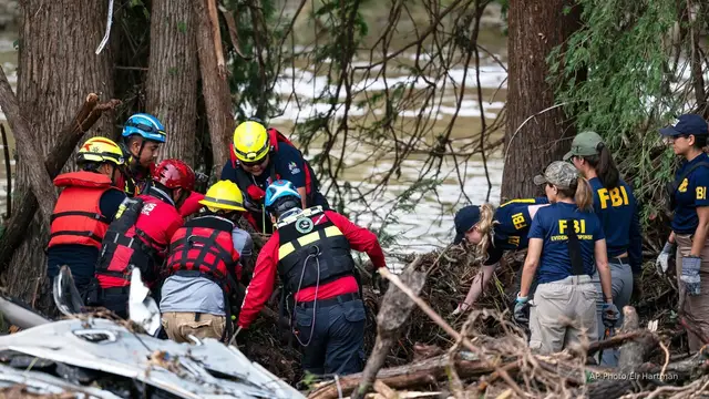 Video thumbnail for Campers swept away in Texas, families left waiting: Unbiased Updates, July 8, 2025