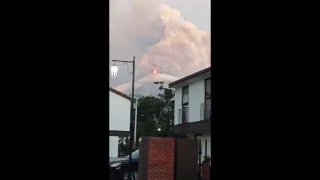 Video thumbnail for Guatemala: Fuego Volcano Eruption Prompts Evacuations.