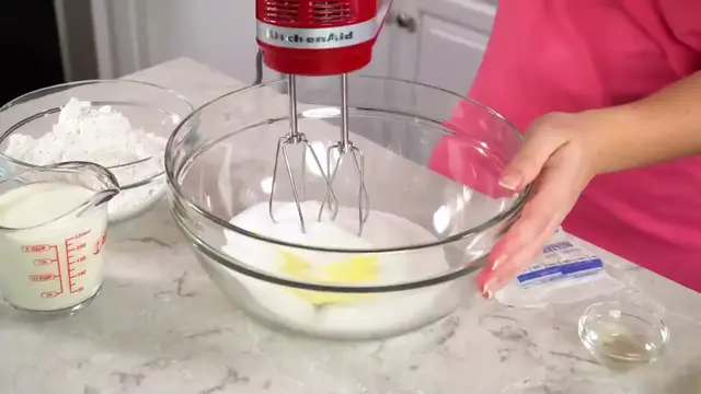 Video thumbnail for How to Make The Most Amazing White Cupcakes   The Stay At Home Chef(720P HD)