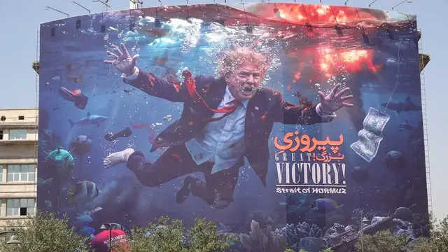Video thumbnail for Iran: Giant anti-US banner depicting Trump displayed in Tehran.
