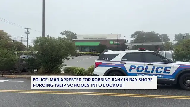 Video thumbnail for Man accused of after robbing Bay Shore bank
