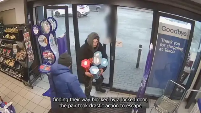 Video thumbnail for WATCH: Tesco thieves trapped inside store after stealing £100 worth of Easter eggs