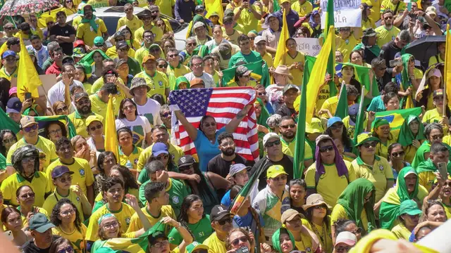 'Video thumbnail for Rallies held in Brazil in support of embattled Bolsonaro facing legal peril'