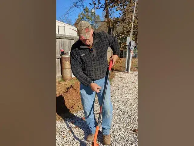 Video thumbnail for Trench Shovel Review #Shorts