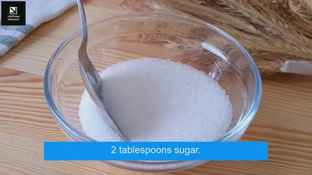 Video thumbnail for Delicious Poppy Seed Roll Recipe with a Sweet Twist