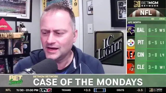 Video thumbnail for Should Stuffing Be an All-Year Food?