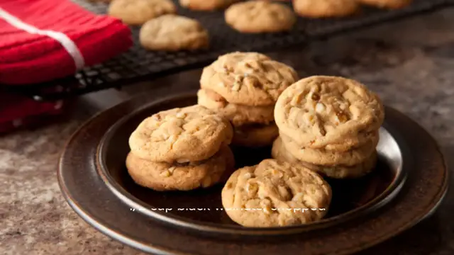 Video thumbnail for Butternut and Black Walnut Cookies