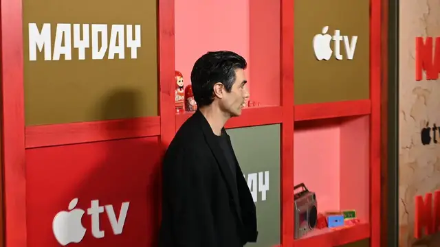 Video thumbnail for "NY: Apple Original Films' "Mayday" New York Premiere - Arrivals" 20.