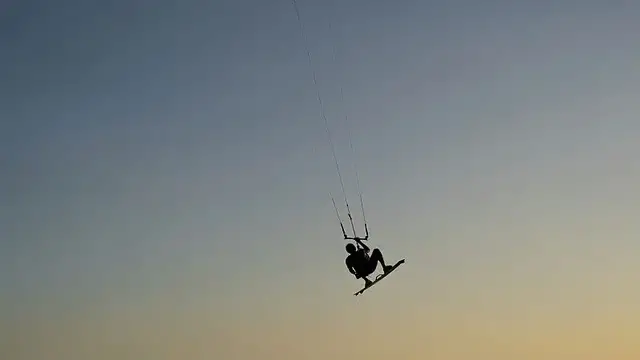 'Video thumbnail for Red Bull Megaloop returns in Noordwijk after two-year wait'