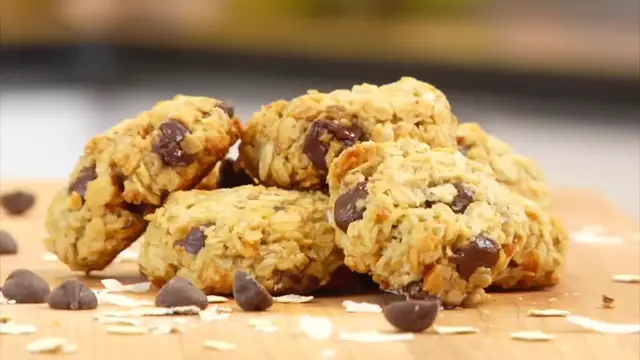 Video thumbnail for 6.BREAKFAST COOKIES ¦ healthy almond joy breakfast cookie recipe (720p 30fps)