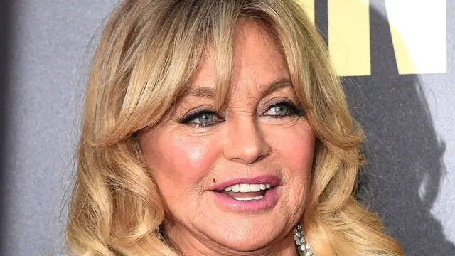 Video thumbnail for The Transformation Of Goldie Hawn Is A Must-See
