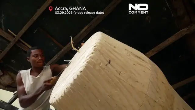 Video thumbnail for Ghana's fantasy coffins turn funerals into life stories