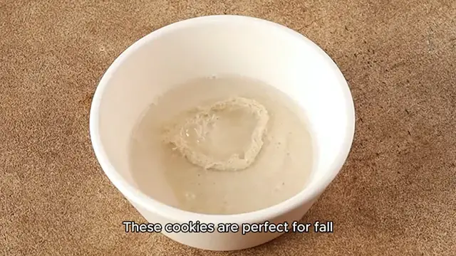 Video thumbnail for Apple Crisp Cookies