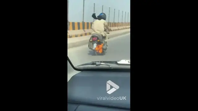 'Video thumbnail for VV5039 Scooter bursts into flames on busy highway'