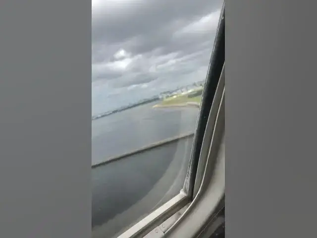 Video thumbnail for AS355 to the Chiba Race Track Tokyo